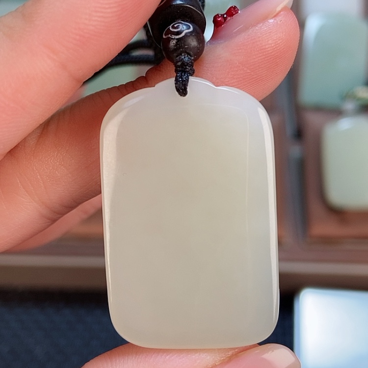 【闪购商品】和田玉颈饰未镶嵌