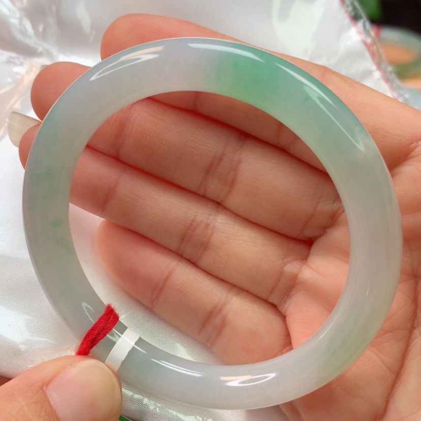 【闪购商品】翡翠手镯未镶嵌天然翡翠手镯