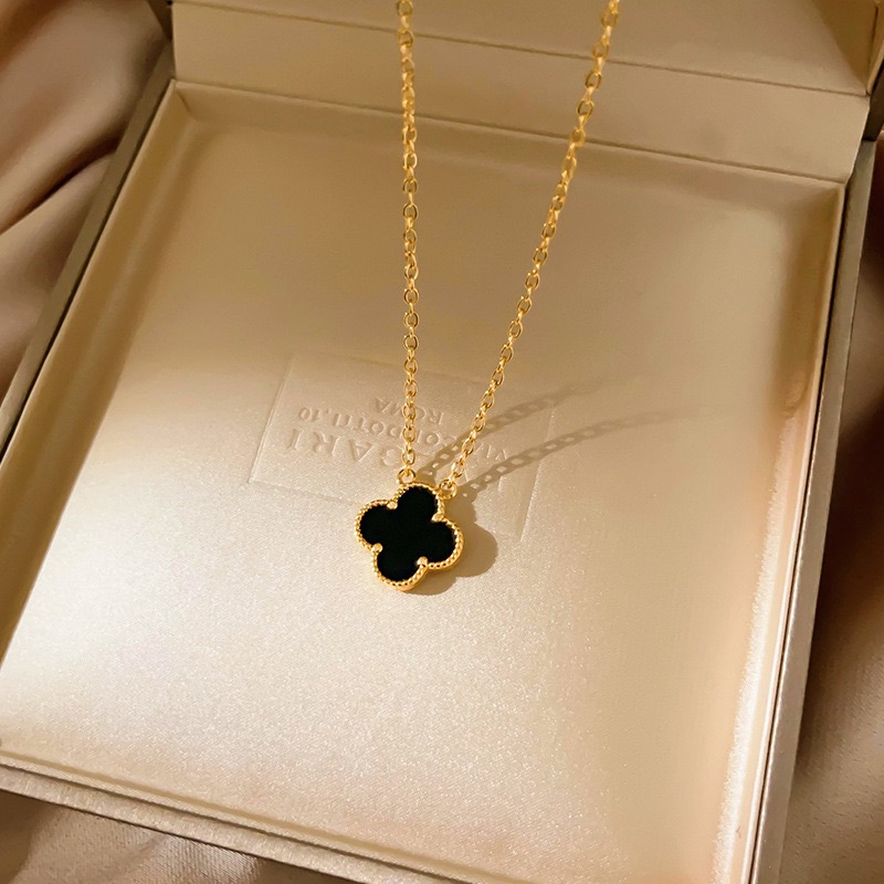 钛钢项链 四叶草经典黑百搭轻奢气质欧美个性ins女项链新款高保色