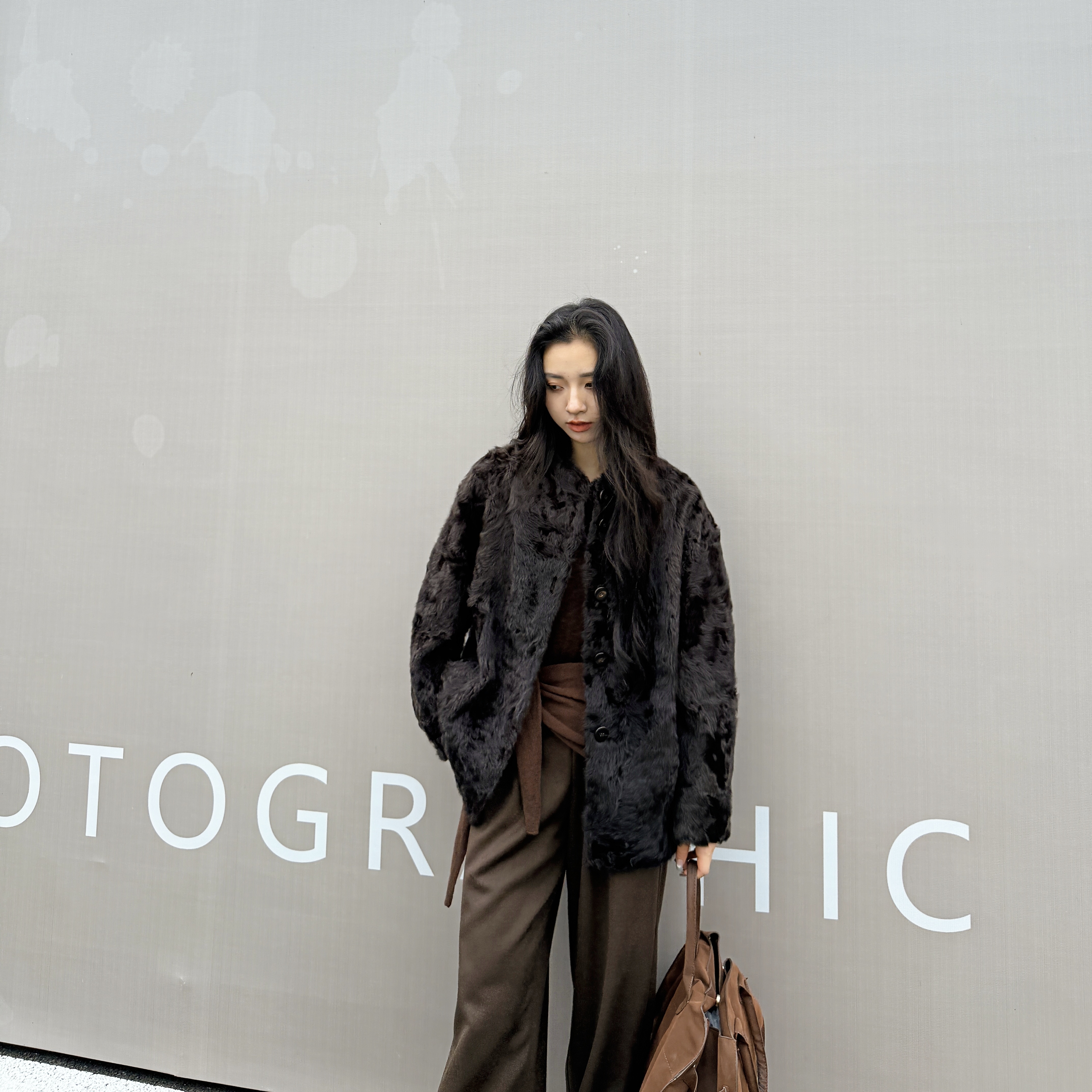 荒野回响丨象羔羊皮毛一体丨缎面波光感优雅奢华皮草外套-MY6304