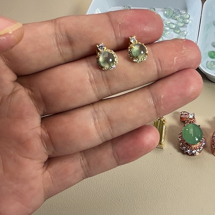 翡翠银S925镶嵌耳钉