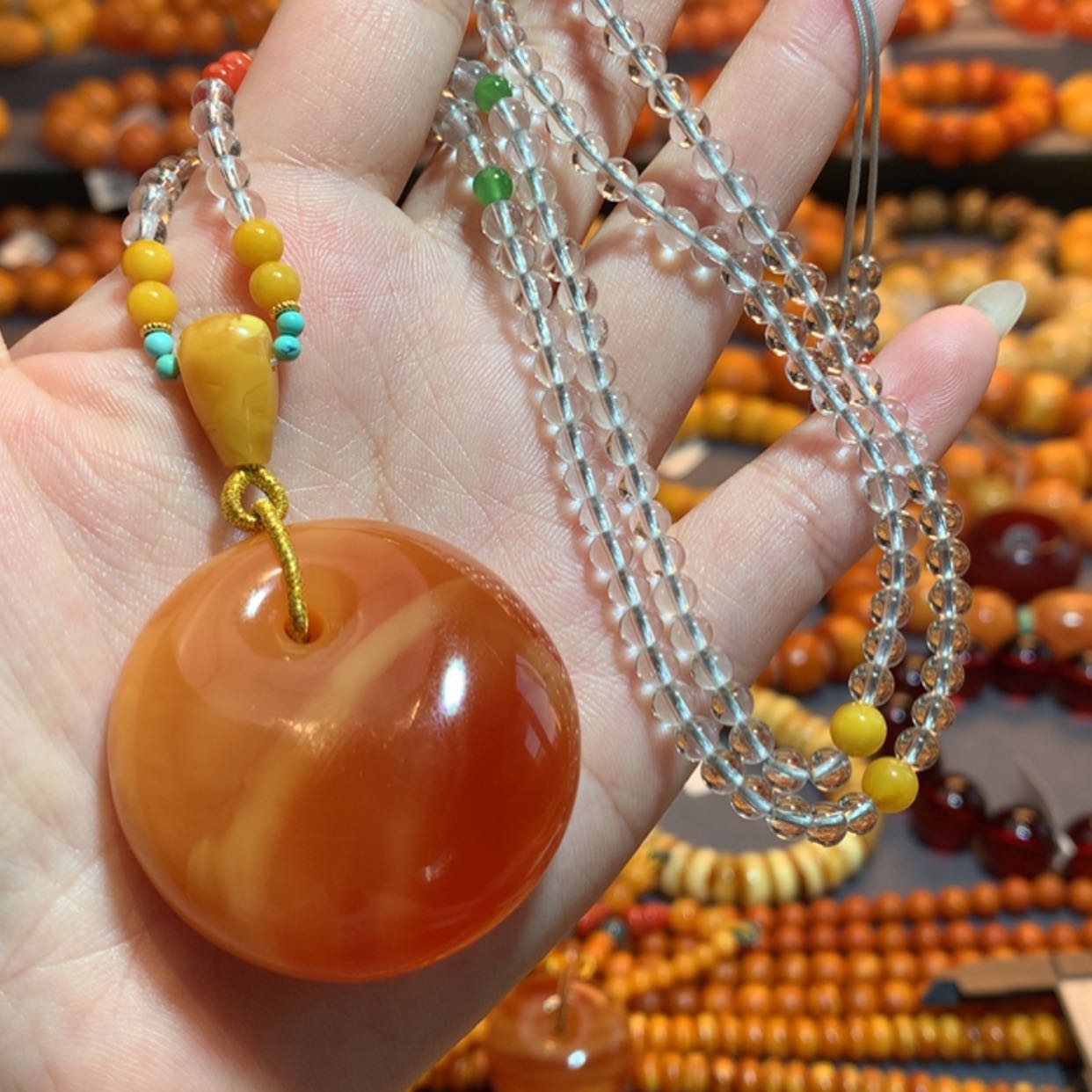 【闪购商品】蜜蜡吊坠(赠链)未镶嵌
