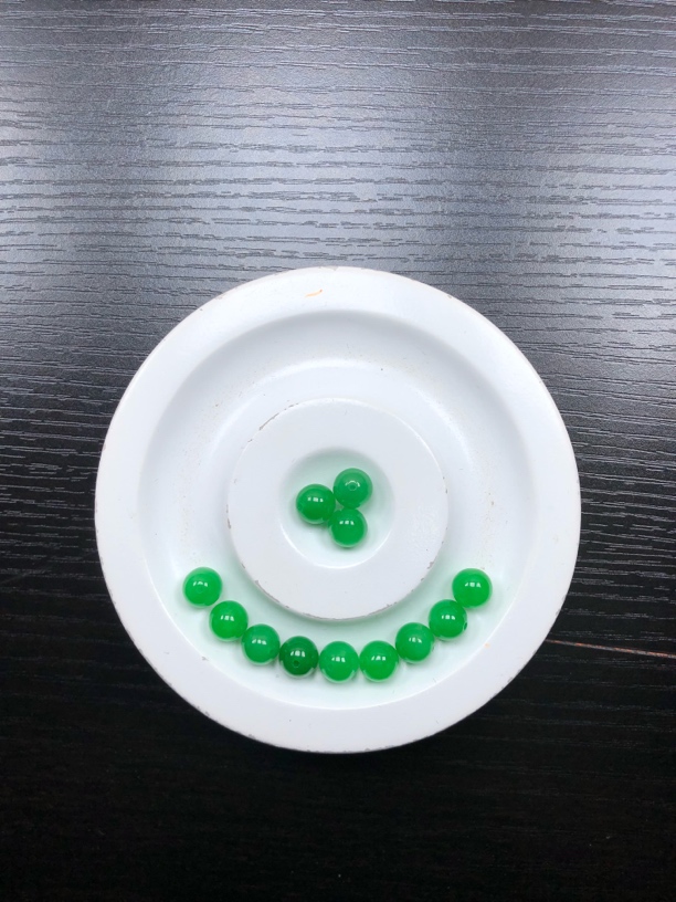 绿翡卡7➕翡翠散珠一颗/多样性发货