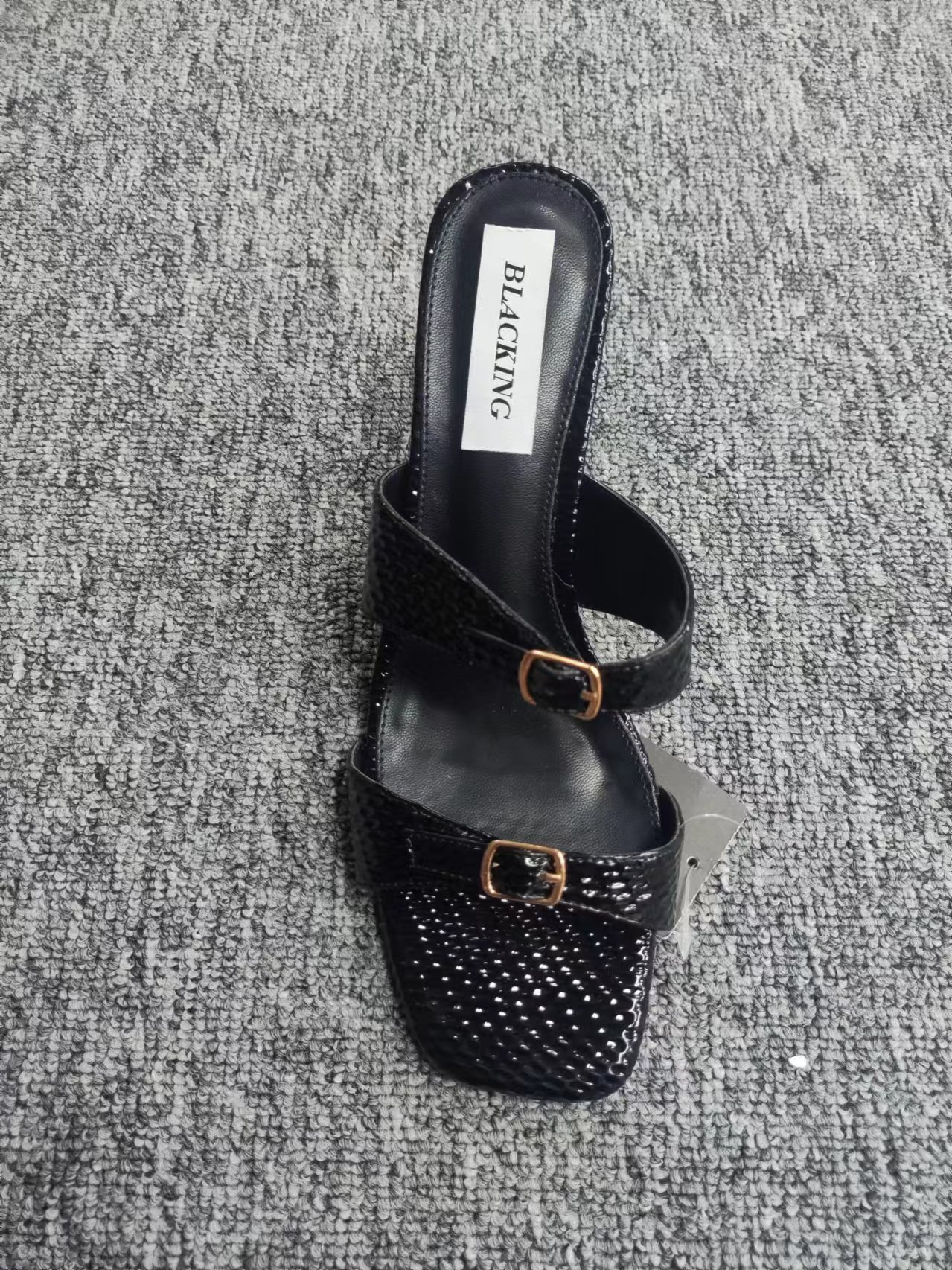 2025新款女鞋（051-100）时尚百搭女士夏季黑色细跟粗跟尖头