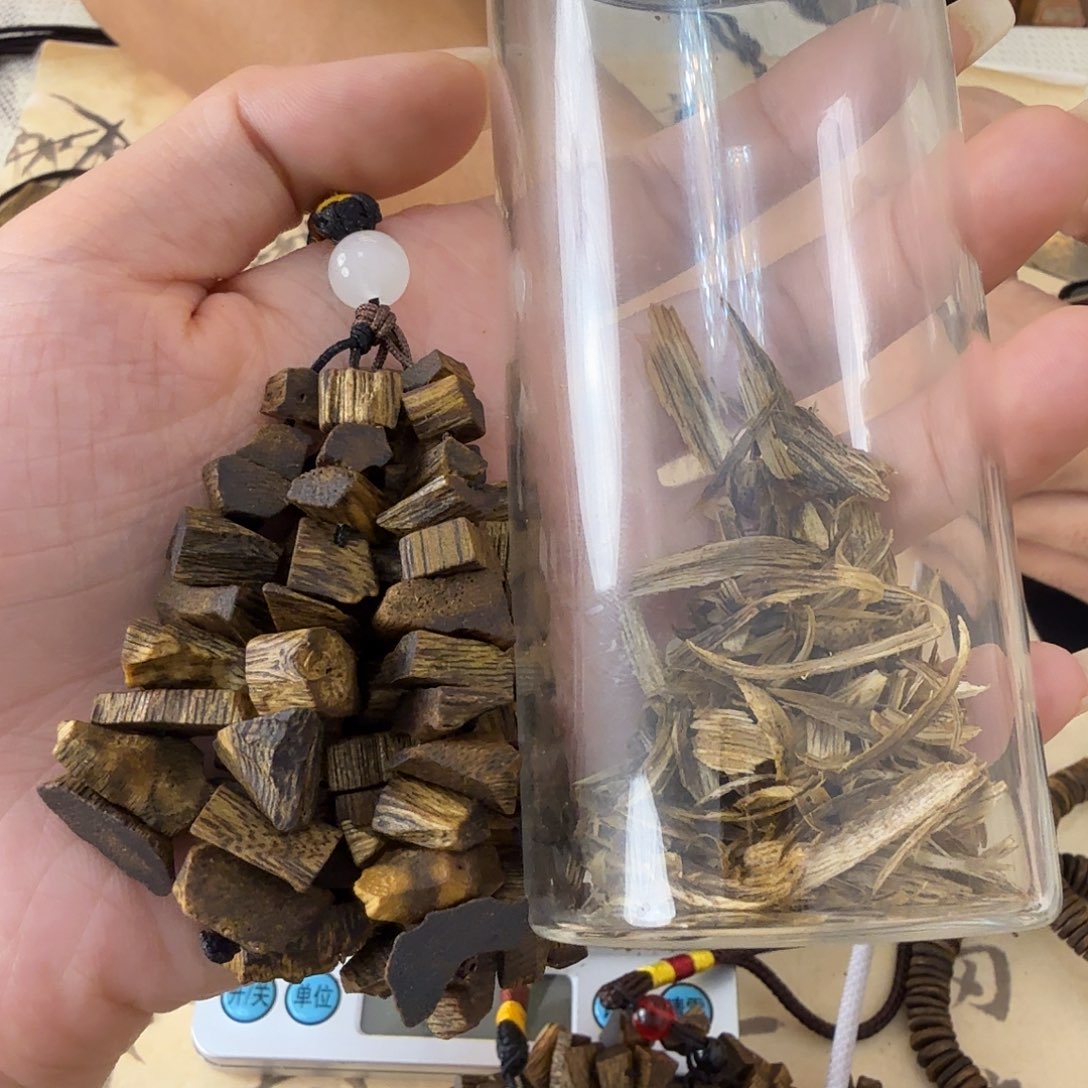 沉香碎屑沉香奇楠沉香沉水浮车挂多样性发一