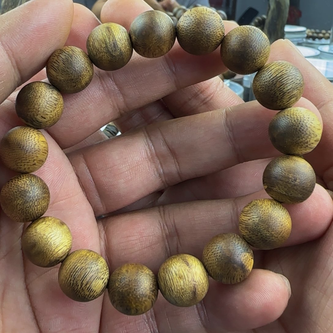 沉香手串卡1.3圆珠单圈