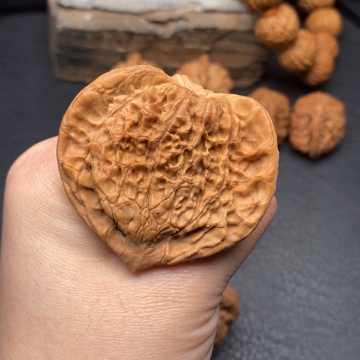 桃核把件尺寸49牌子