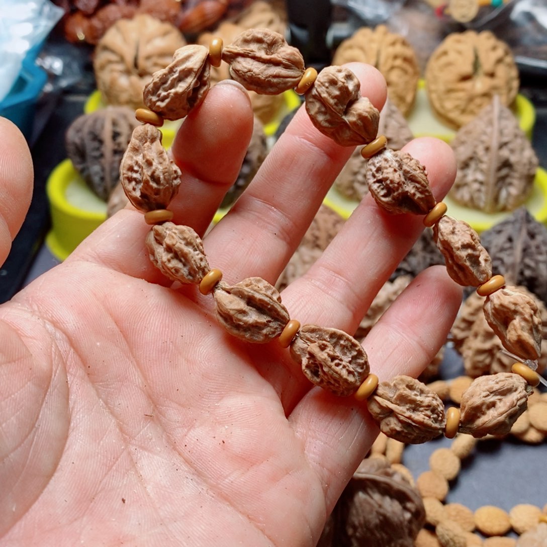 文玩核桃吊坠财**通核桃28