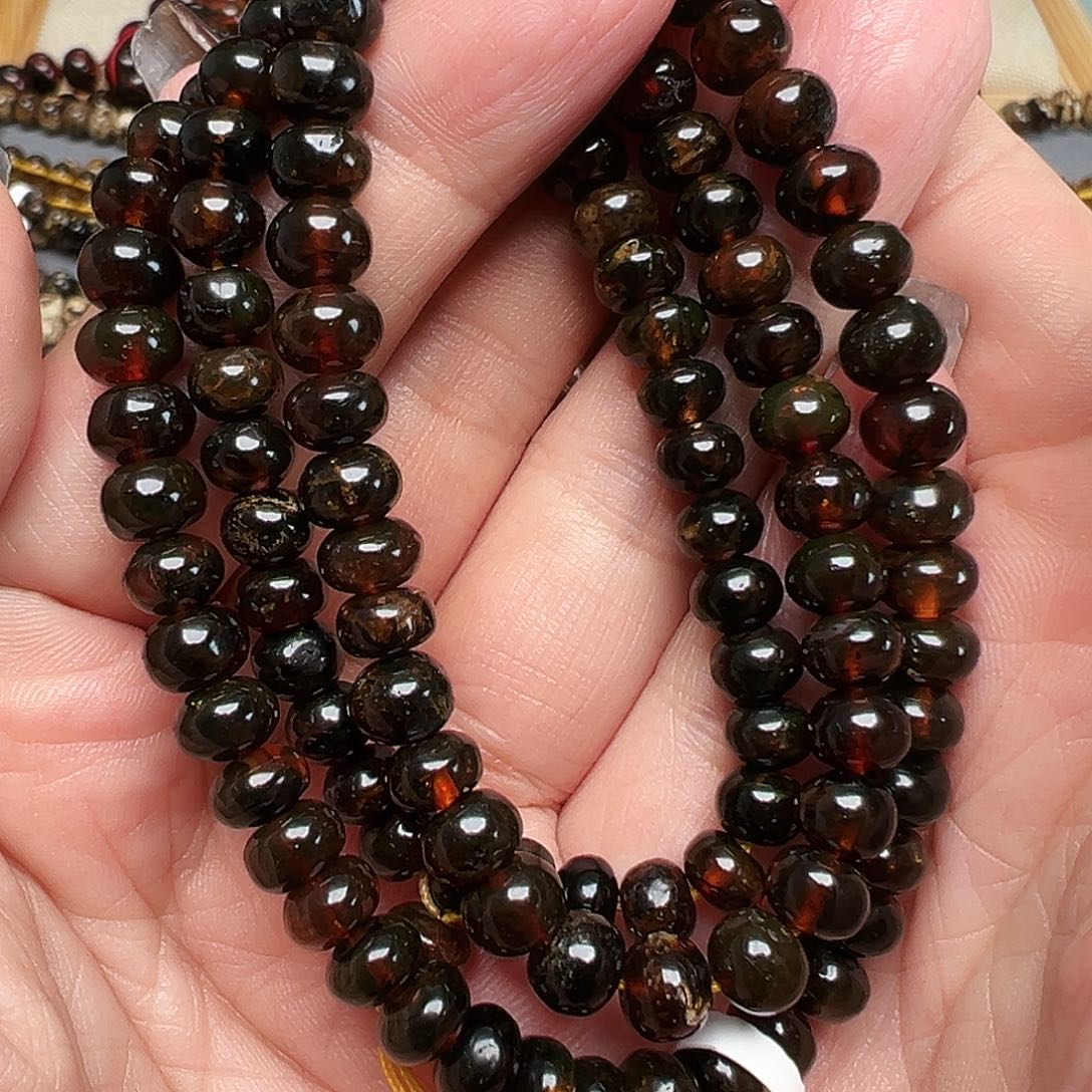 琥珀未镶嵌裸石抚顺琥珀20650六