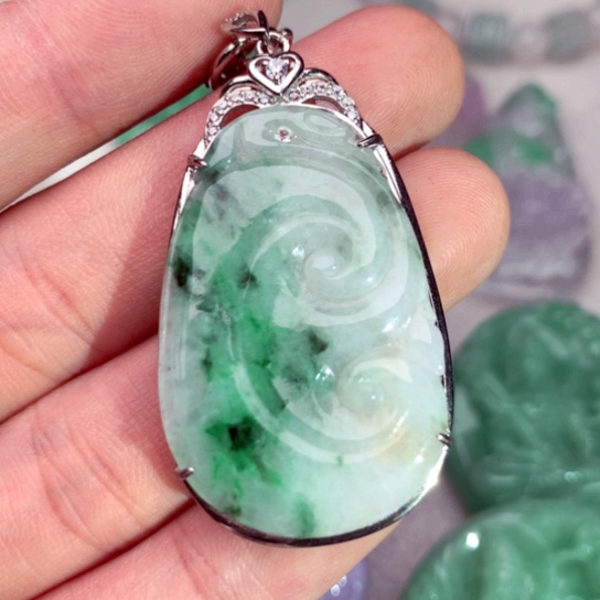 翡翠吊坠(不含链)未镶嵌