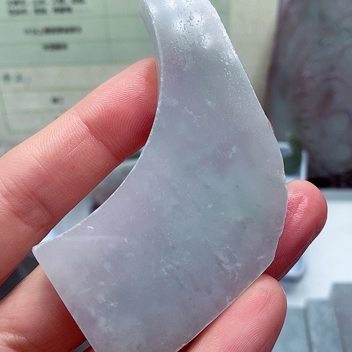 翡翠颈饰未镶嵌缅甸翡翠A货边角