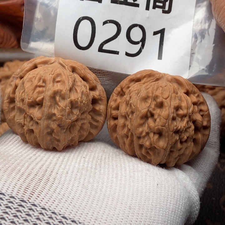 吊坠文玩核桃白狮子全品41