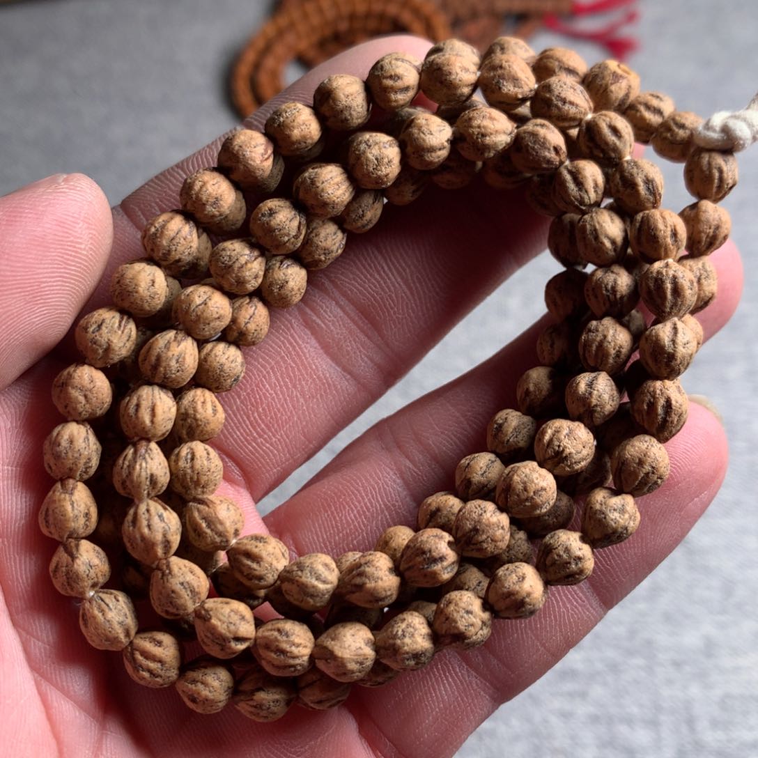 柏香籽/百香籽吊坠｛一刀不动｝