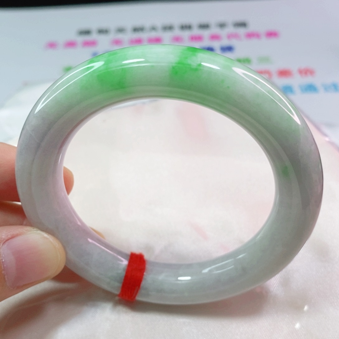 翡翠手镯未镶嵌55-57圈口圆条