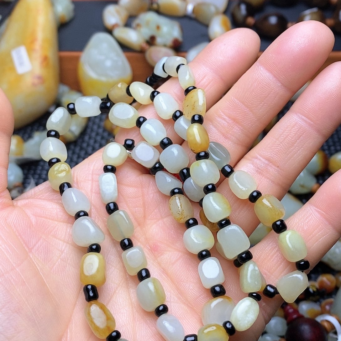 和田玉手链未镶嵌