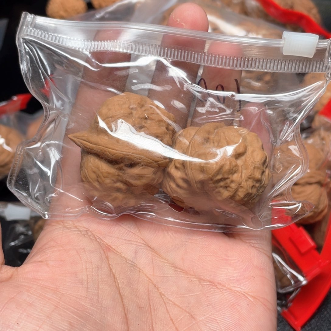 此***情文玩核桃吊坠文玩核桃吊坠麻核桃95