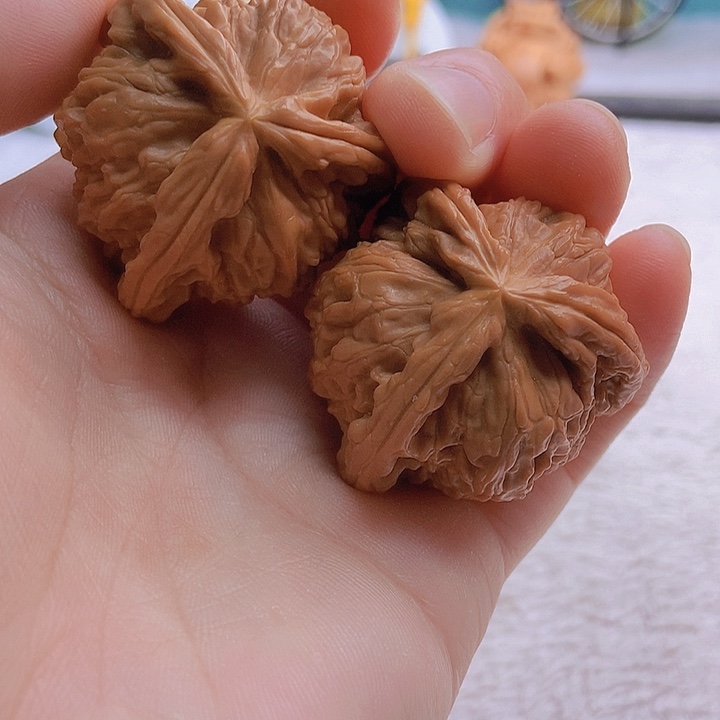 把件文玩核桃白奔