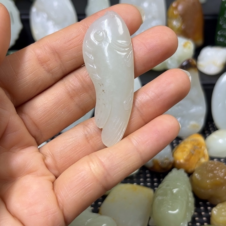 和田玉未镶嵌挂件