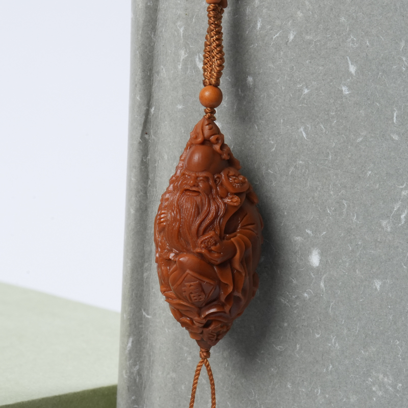 福禄寿寿星整身雕刻橄榄核文玩吊坠