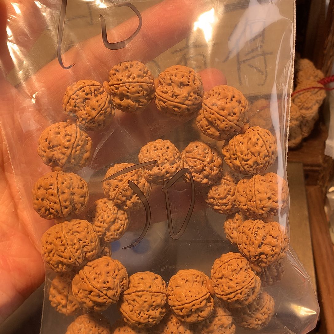 金刚菩提吊坠翱****鹰1…………