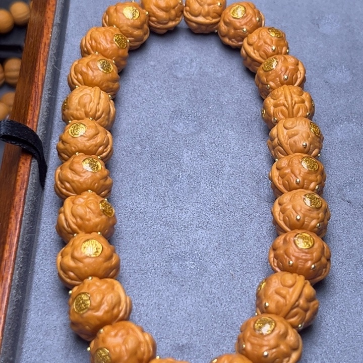 猴头核桃吊坠金蟾王