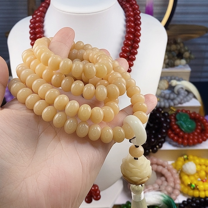 白玉菩提吊坠玉化料菩提