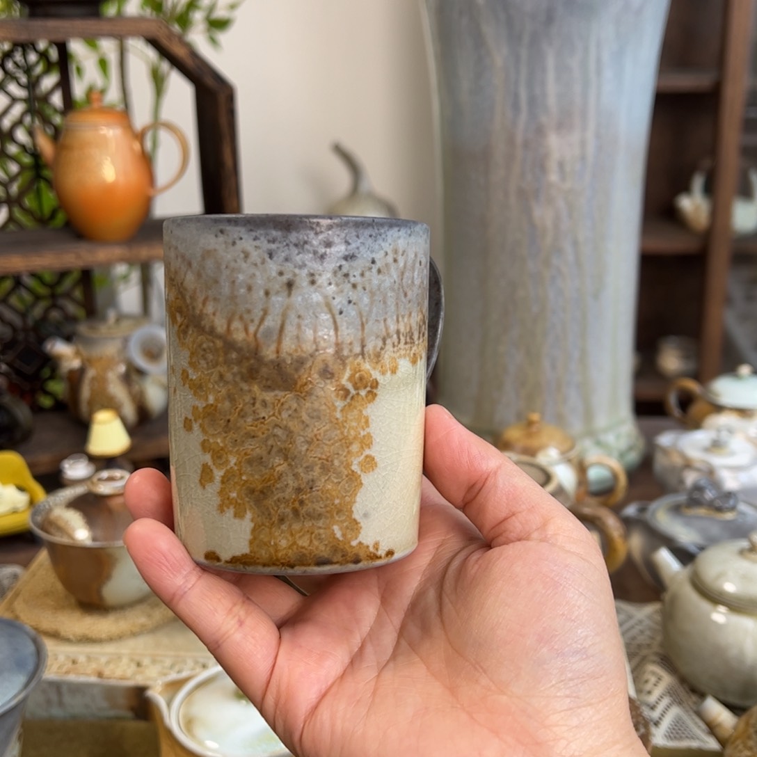 中白重落灰马克杯