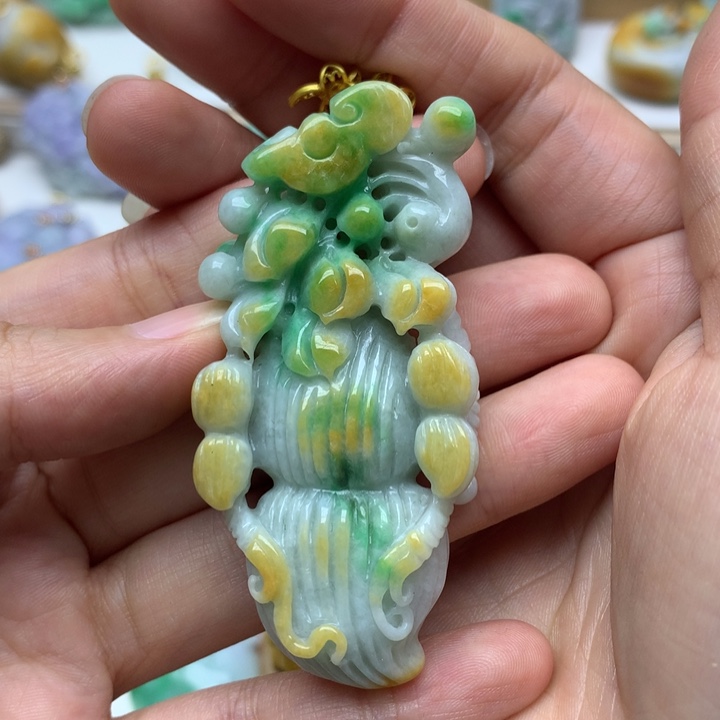 颈饰未镶嵌翡翠翡翠