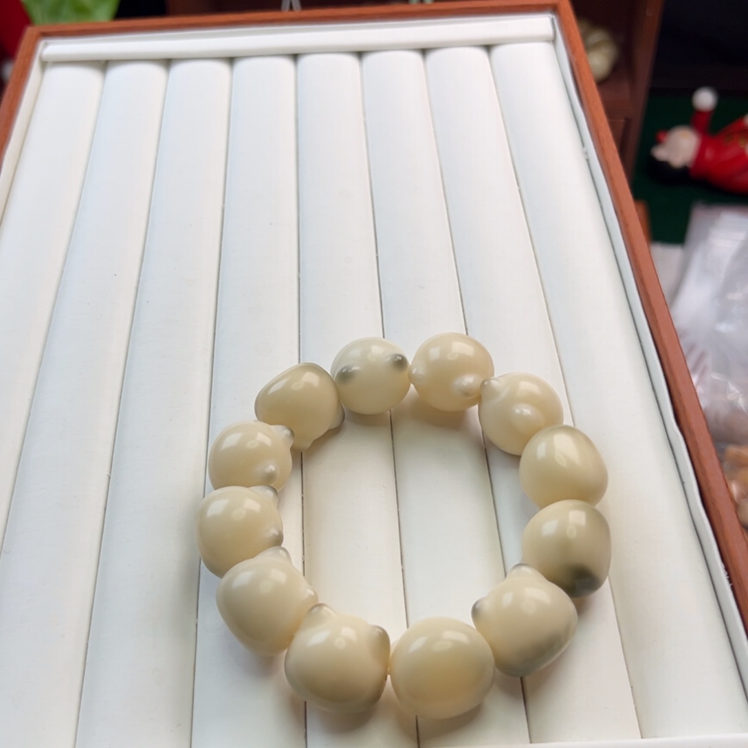 菩提根/象牙果手串囍***3卡22猫头干磨微瑕
