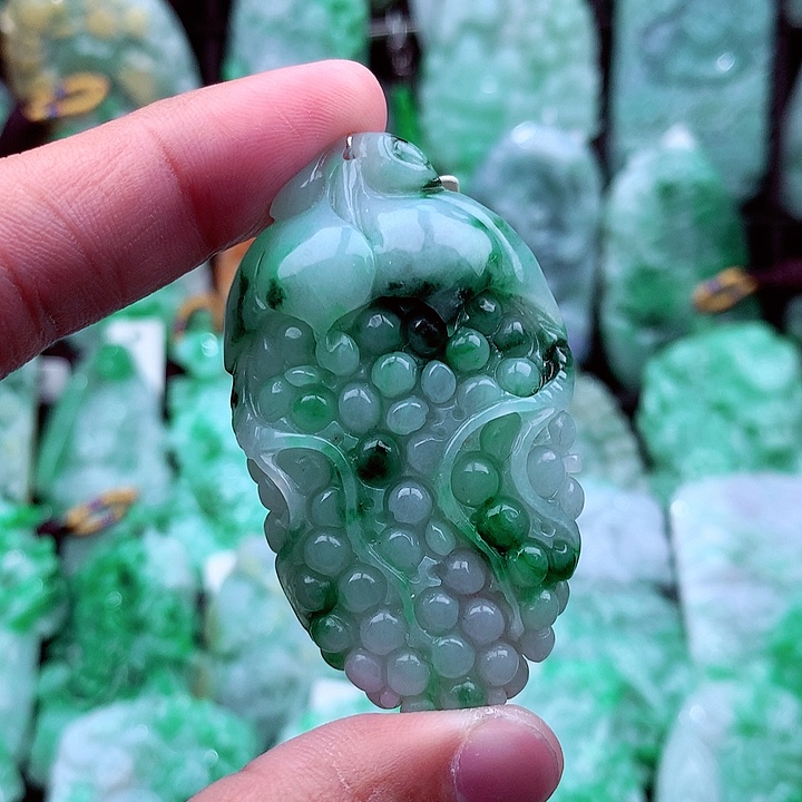 翡翠吊坠(不含链)未镶嵌