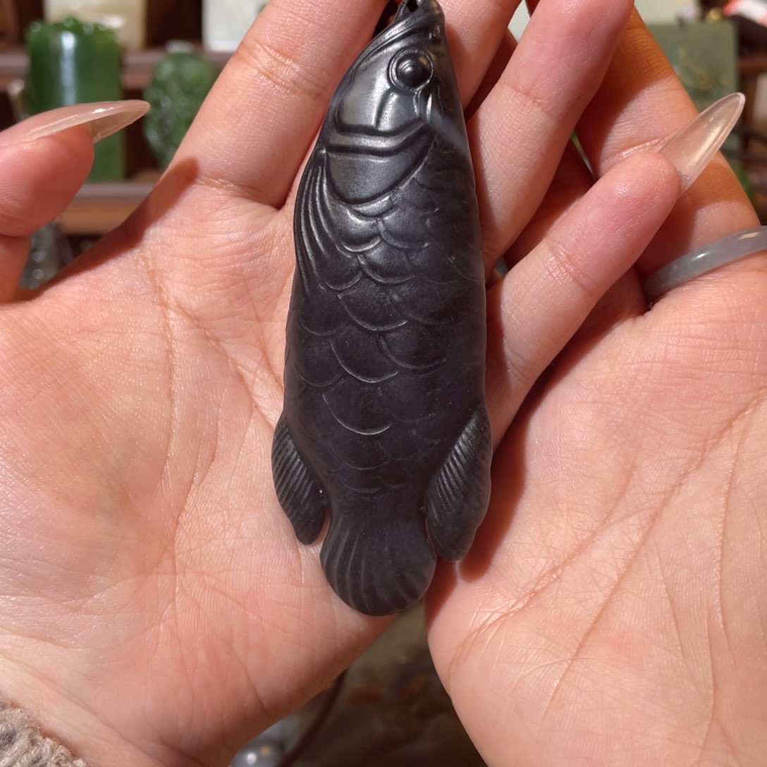 和田玉颈饰未镶嵌李***爷