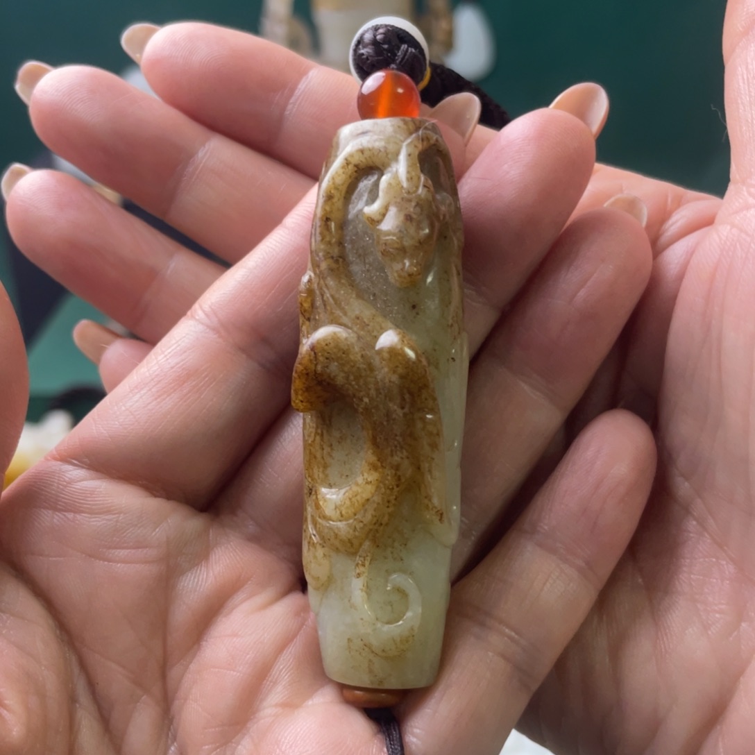 和田玉挂件未镶嵌