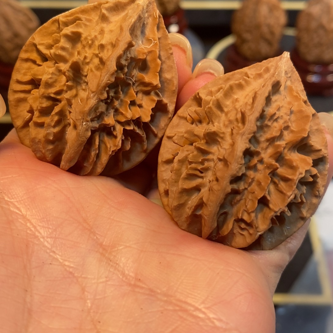 文玩核桃吊坠龙骨37