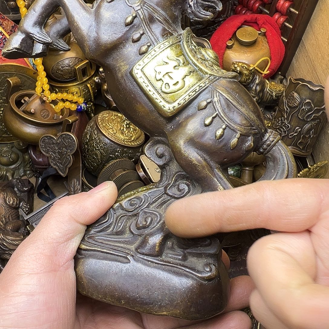 精品铜器，精美文玩