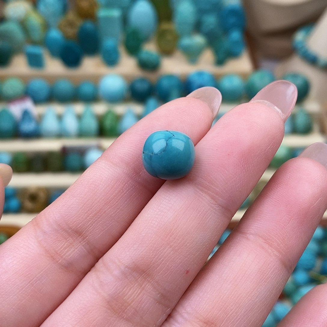 绿松石珠宝奇石未镶嵌