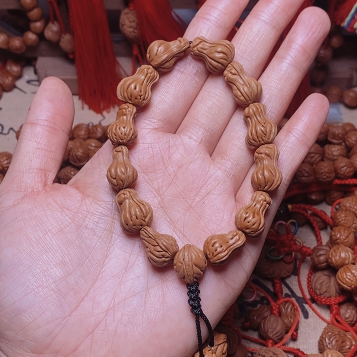 桃核吊坠桃枭手串
