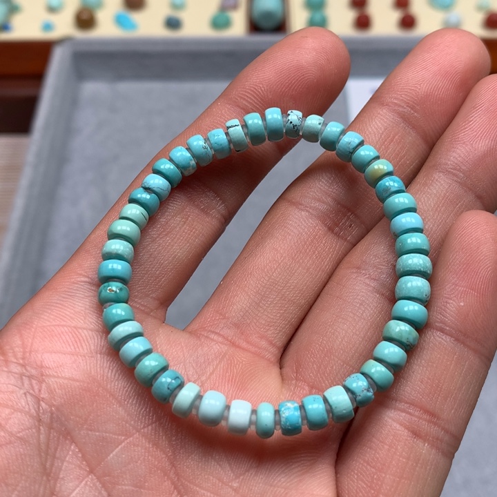 绿松石配饰未镶嵌