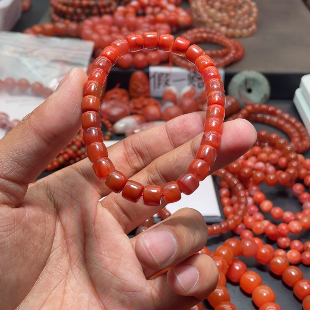 南红玛瑙手链未镶嵌S****丸