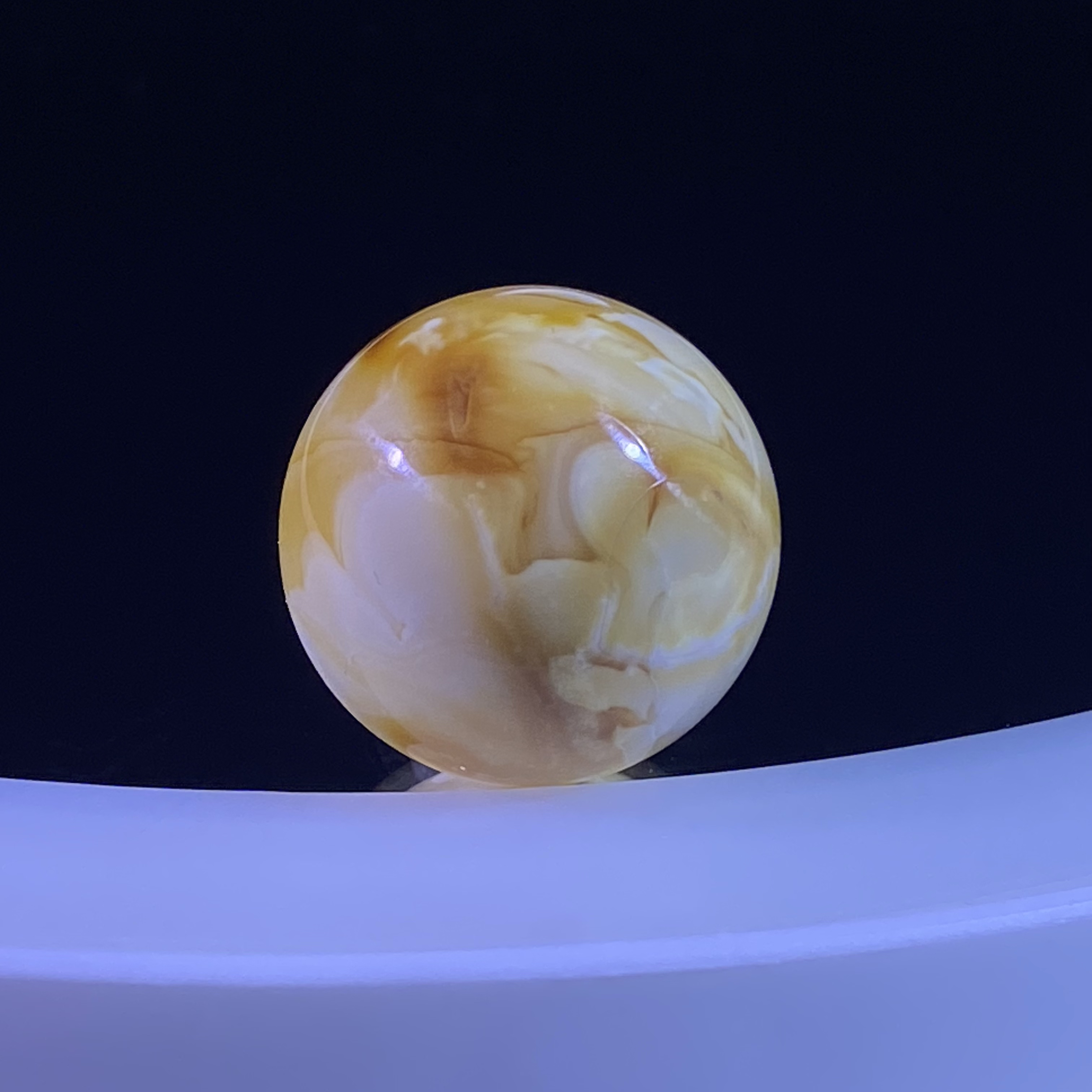 20mm沁色虎皮妖花蜜蜡圆珠 特色妖