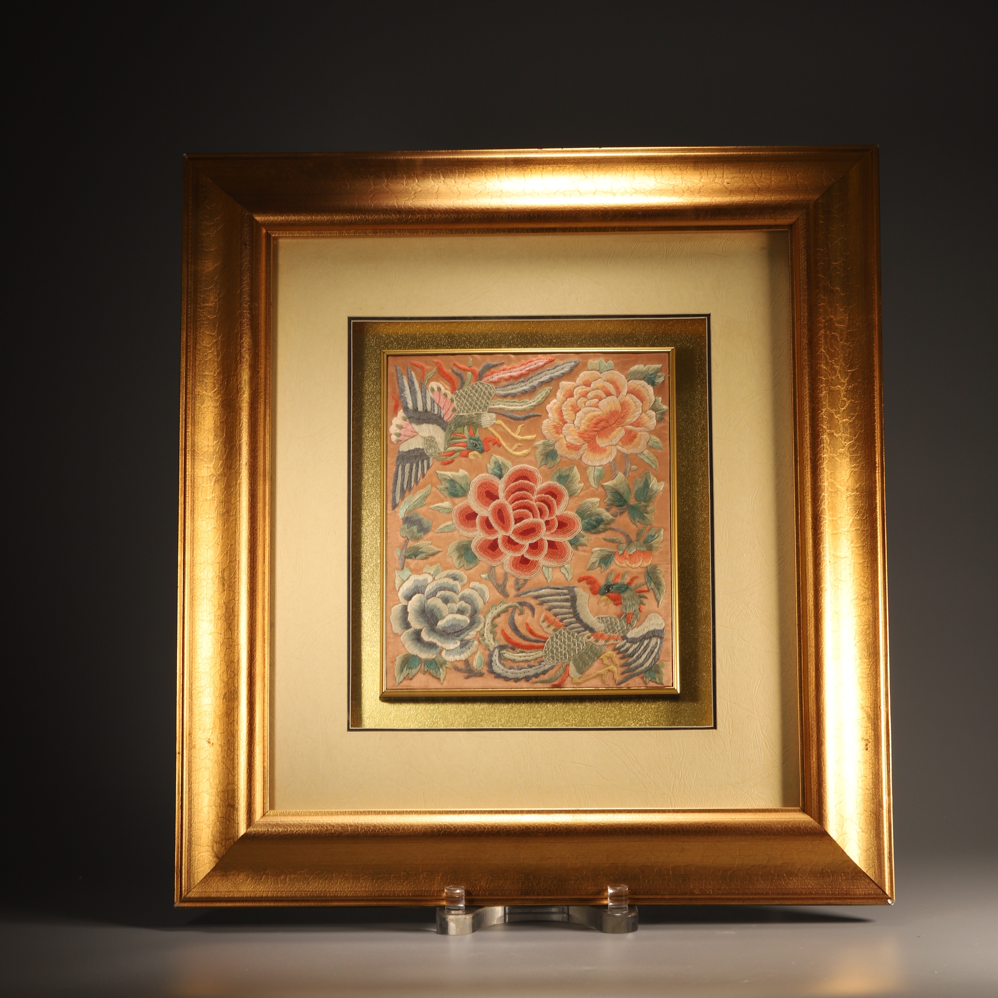 Lot06清代 刺绣牡丹挂饰