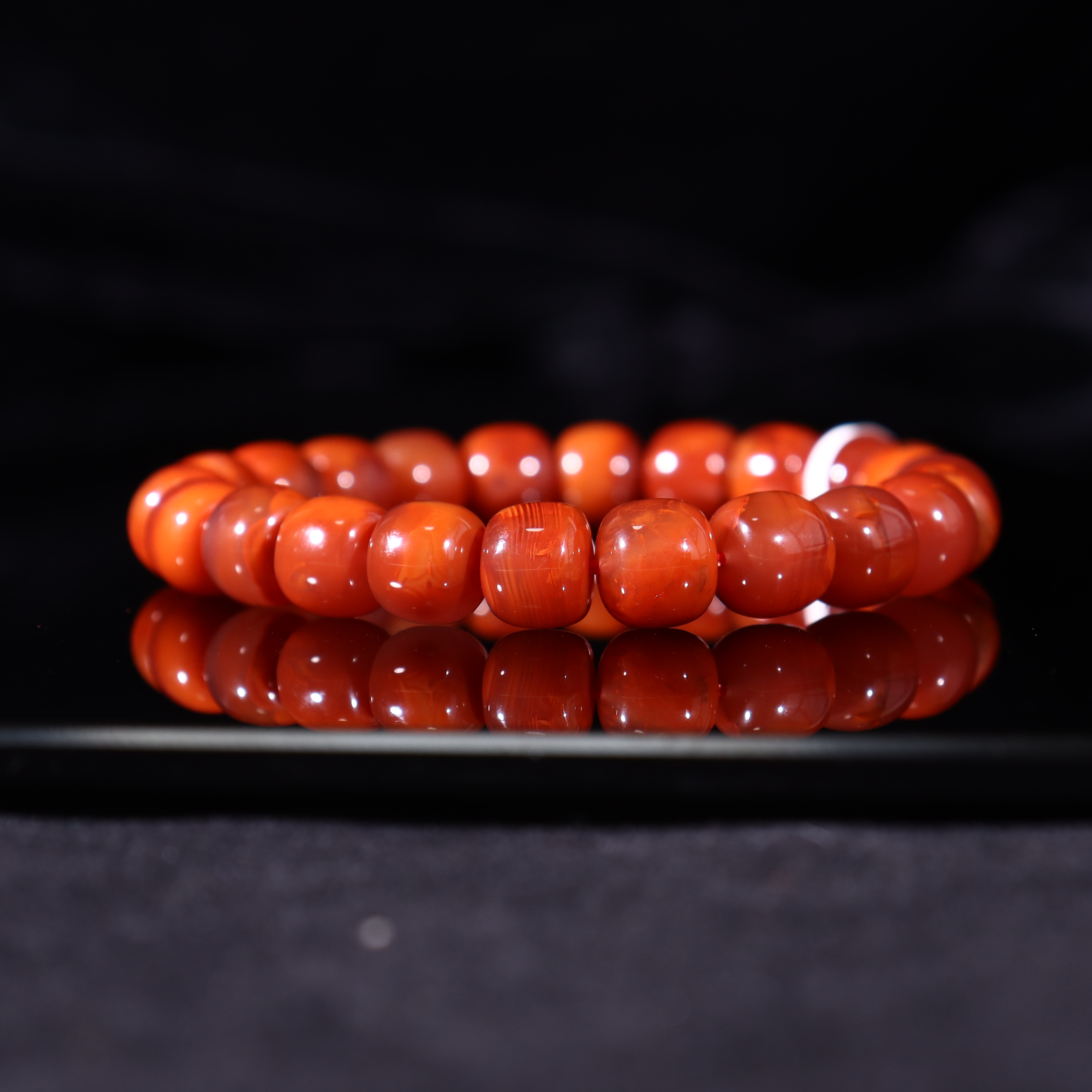 天然川料南红玫红飘花老型手串9mm（多样性发货，拍一发一）