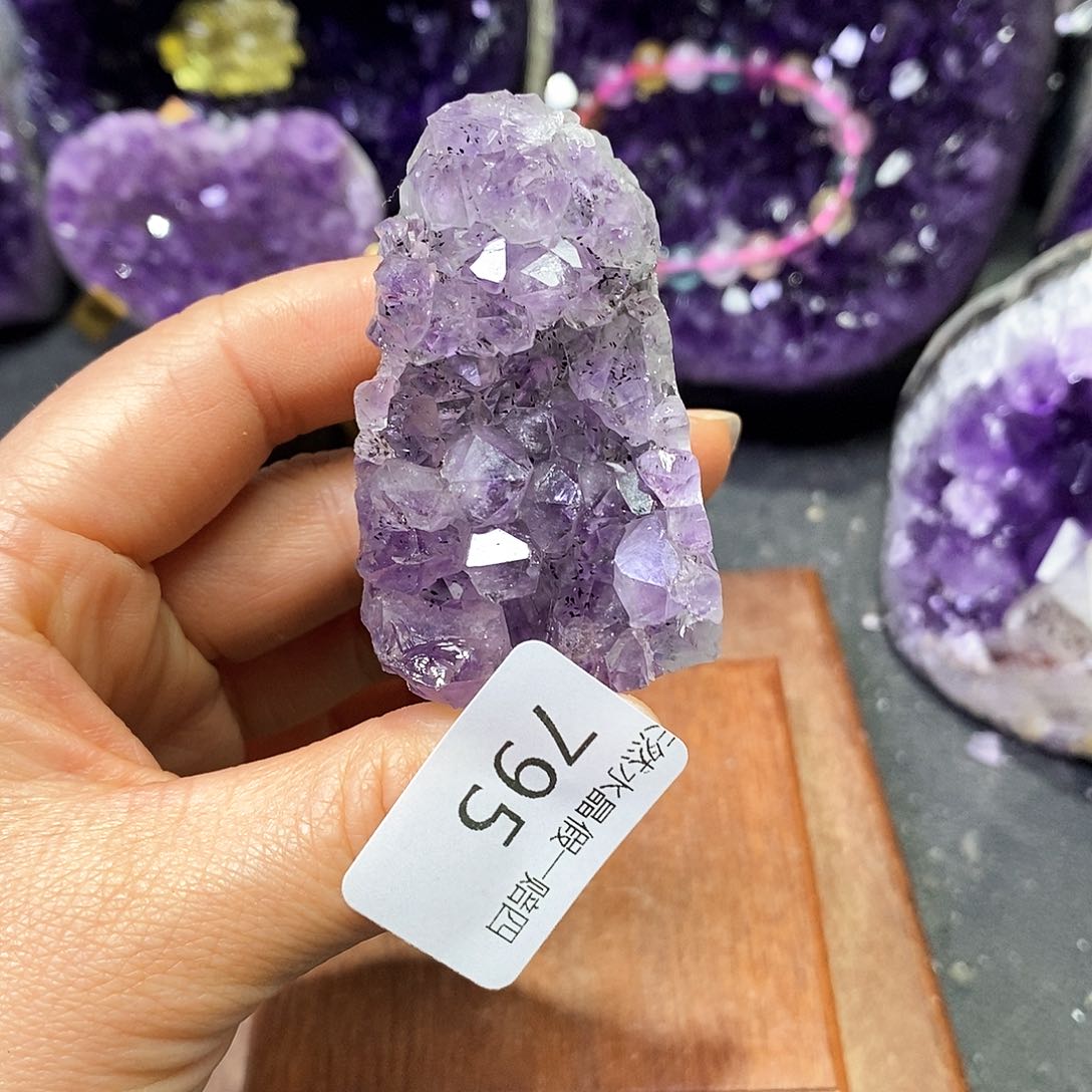 水晶大型摆件（非配饰）未镶嵌