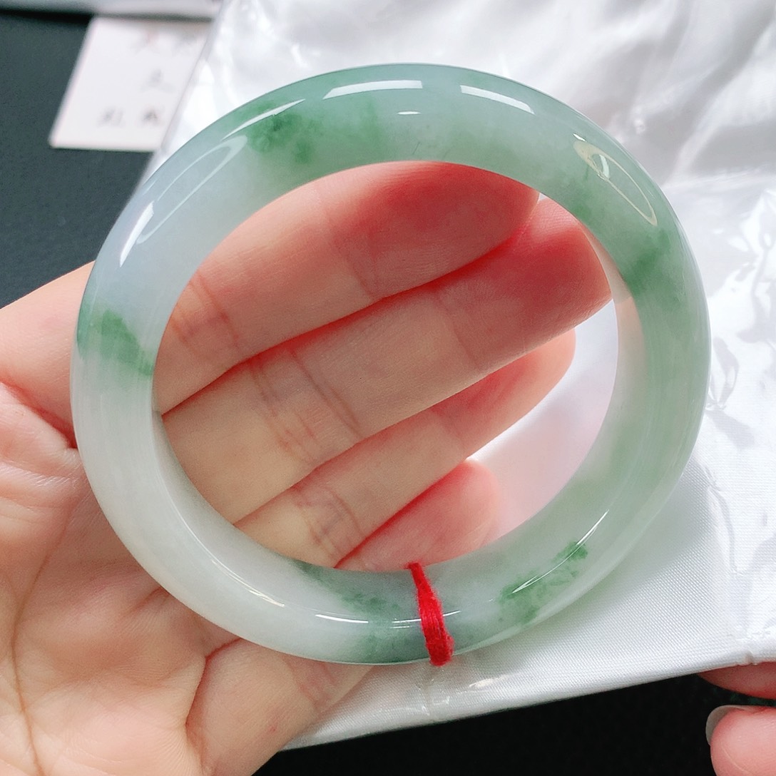 未镶嵌手镯翡翠56正