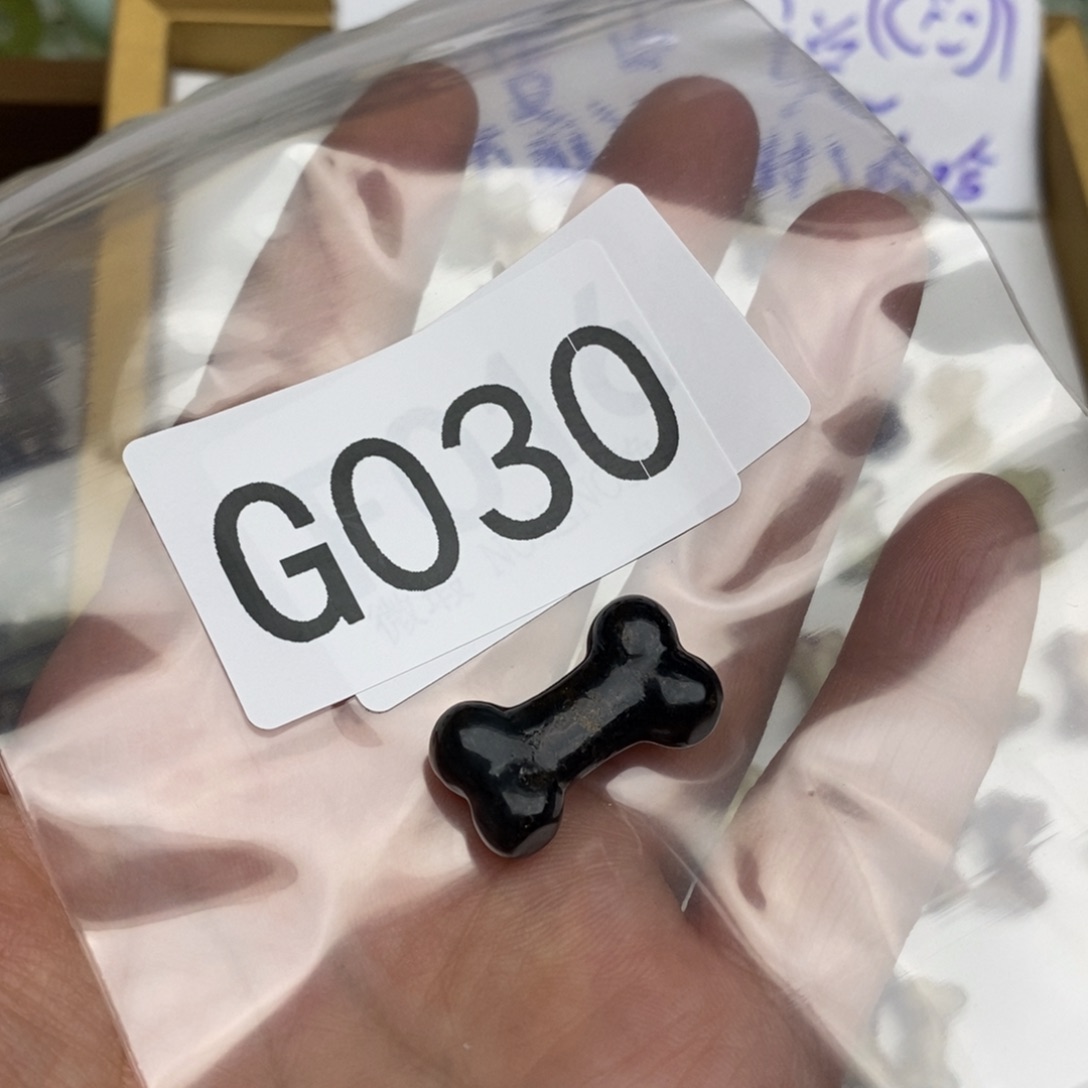 岫玉纯天然岫玉，默认微瑕，不退不换未镶嵌