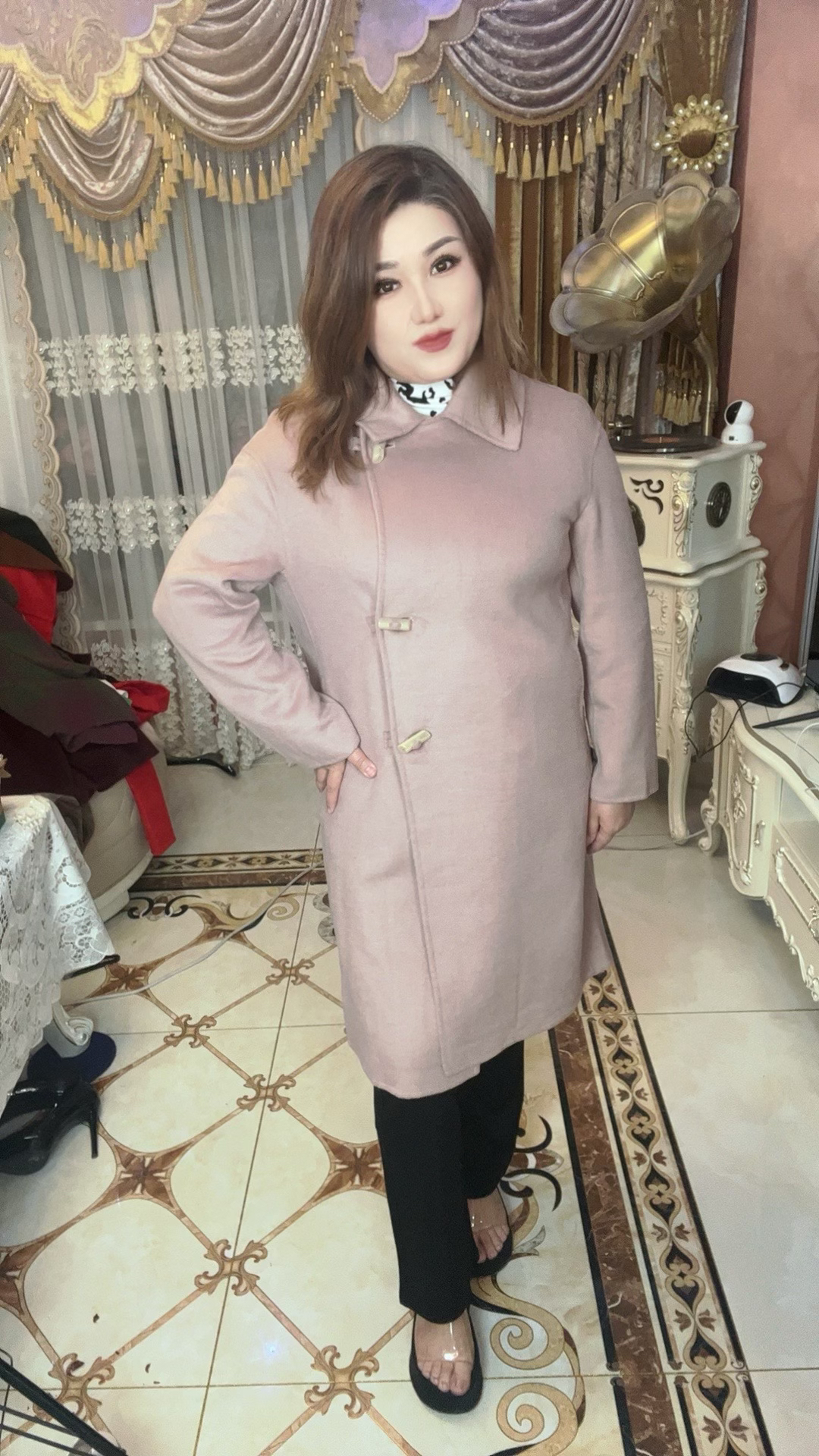 ئەفرۇزە يىڭىلىق ياڭماۋرۇڭ چاپان 长外套