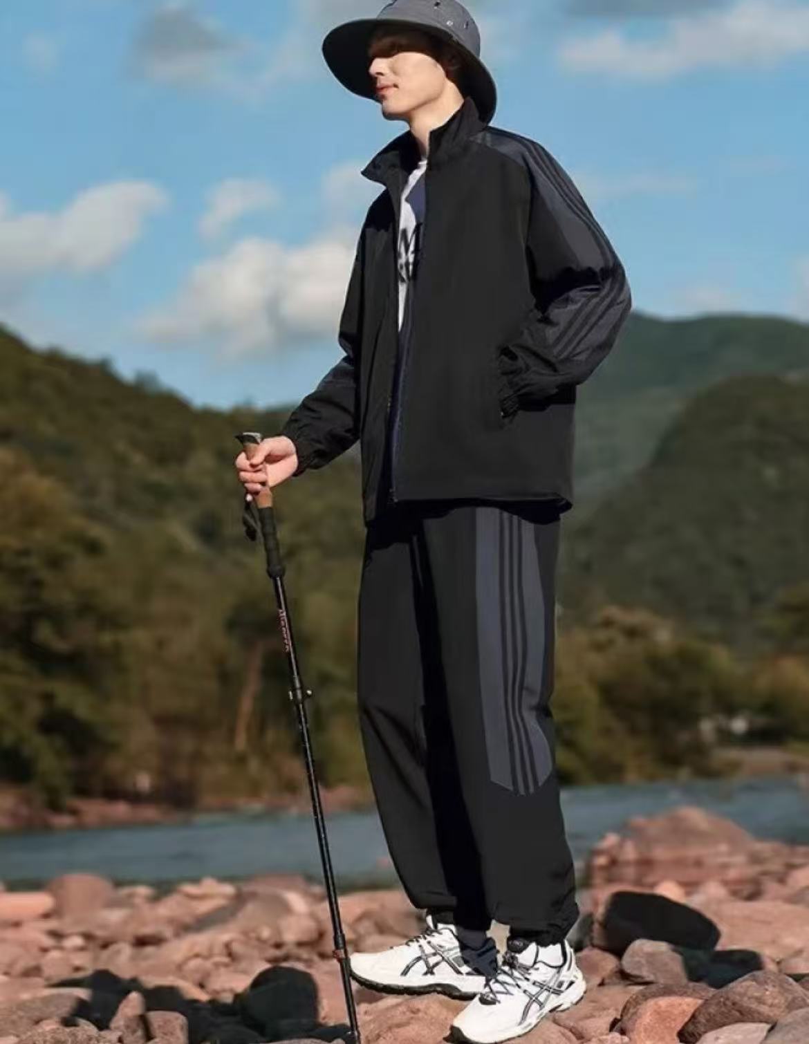 男户外冲锋衣运动薄款针织印花休闲运动套装秋冬春夏