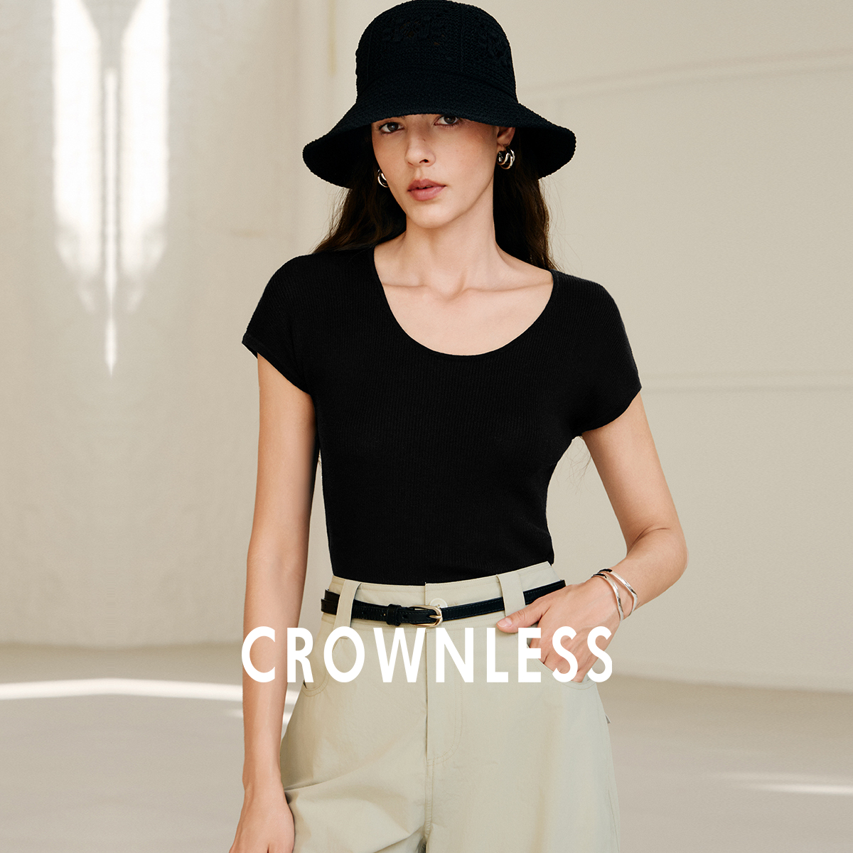 CROWNLESS未冕2025夏新品冰爽三醋酸天丝针织圆领连肩短袖修身T恤