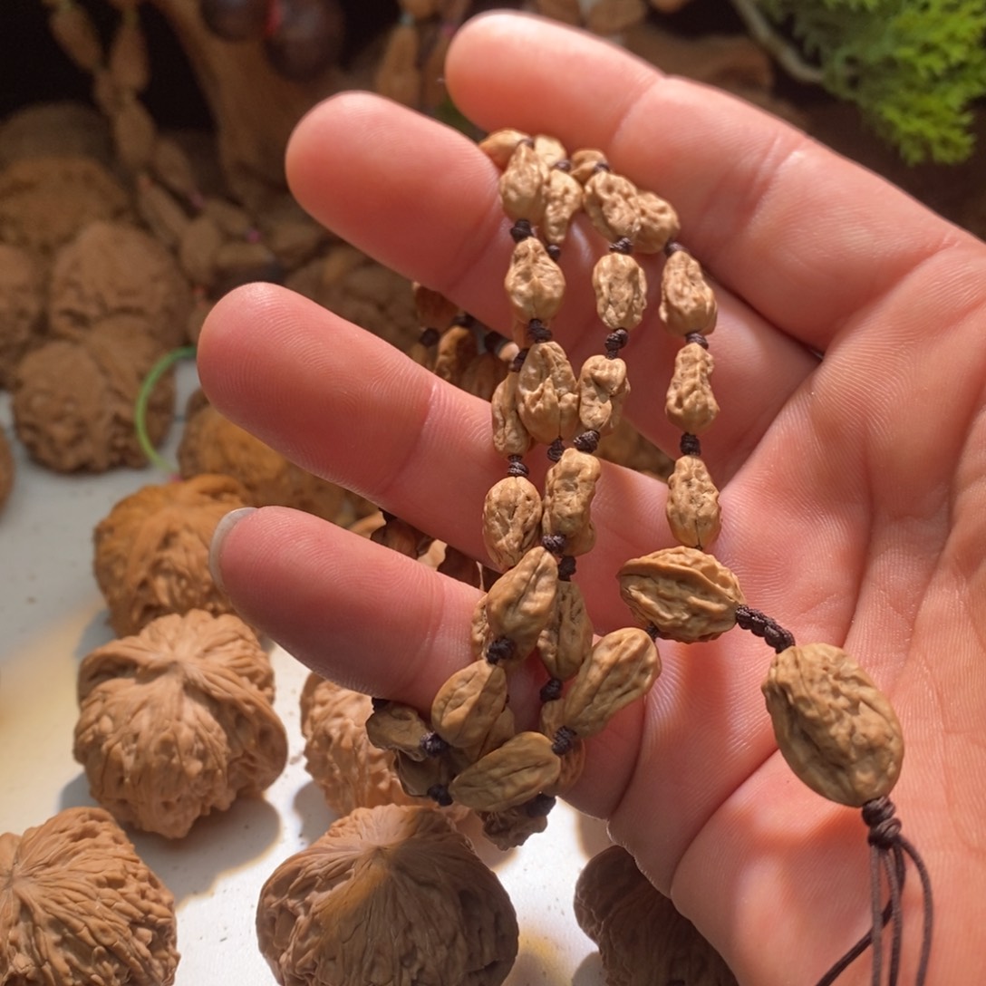 O***i把件文玩核桃脖挂0.7+