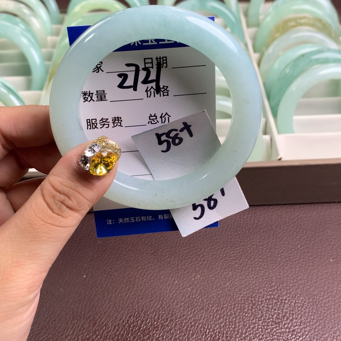 蛇纹石玉手镯未镶嵌2721