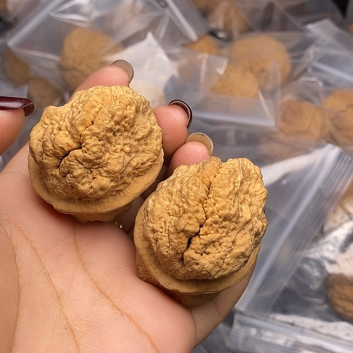 圆***毛把件文玩核桃      38